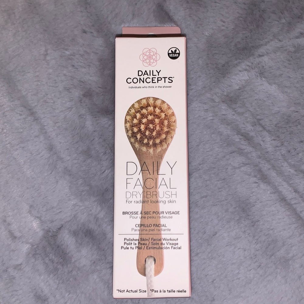 Daily Facial Dry Brush